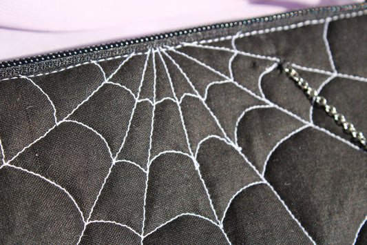 Trousse " spider web"