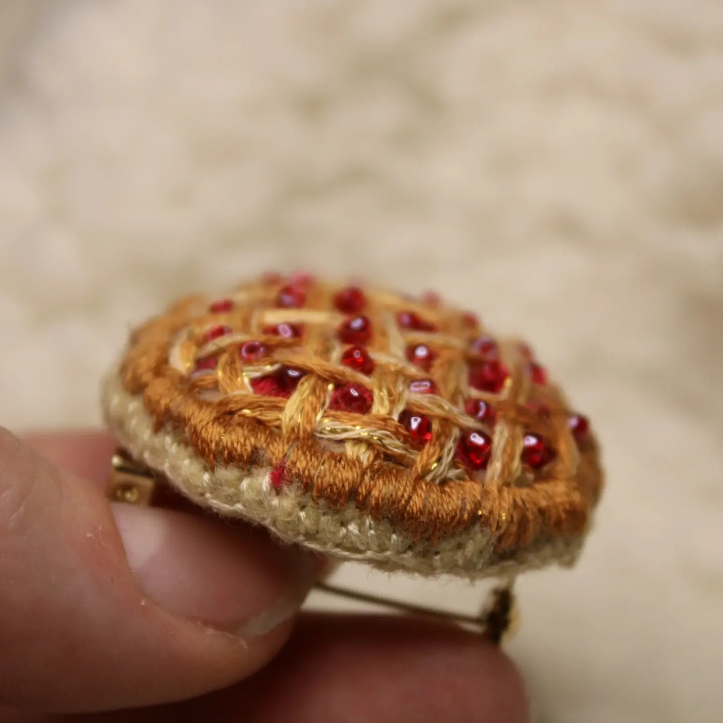 Prévente Broche " Precious Pie "