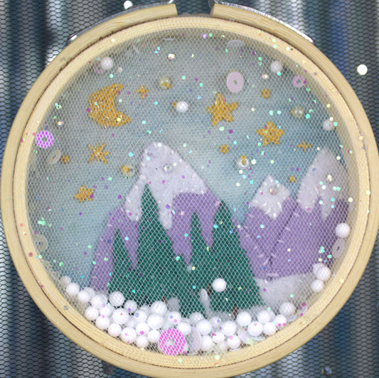 Broderie boule de neige " Winter Montain"