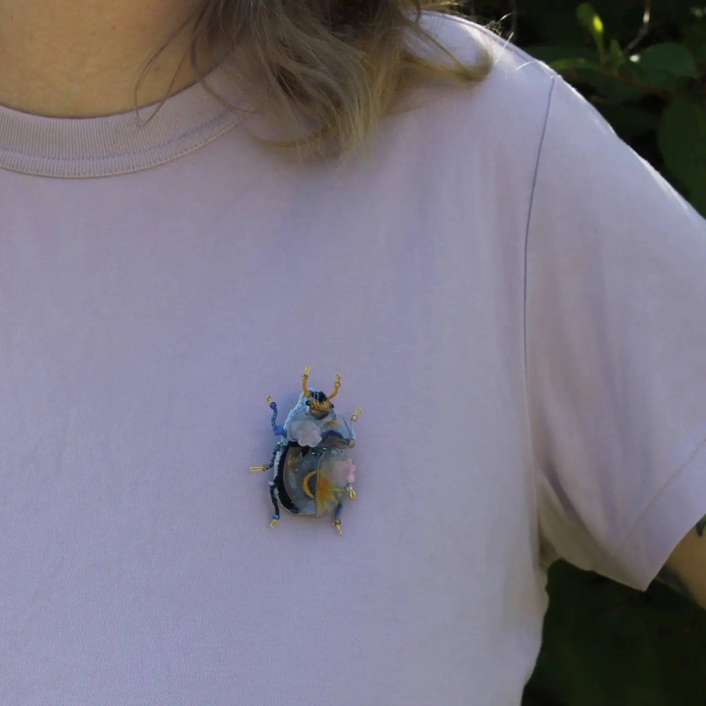 Broche scarabée "Moon&Sun"