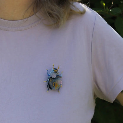Broche scarabée "Moon&Sun"