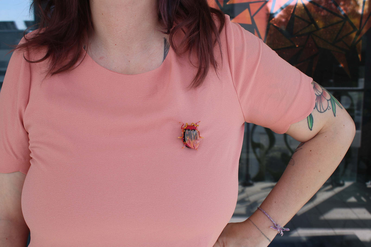 Broche scarabée " Cute fire"