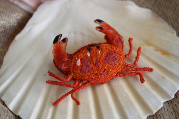 Broche " Cute Claw"