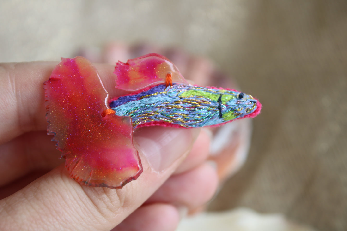 Broche " cutie guppy"