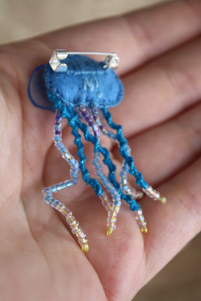 Broche "Ocean Ballerina "