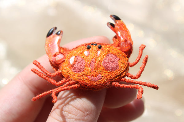 Broche " Cute Claw"
