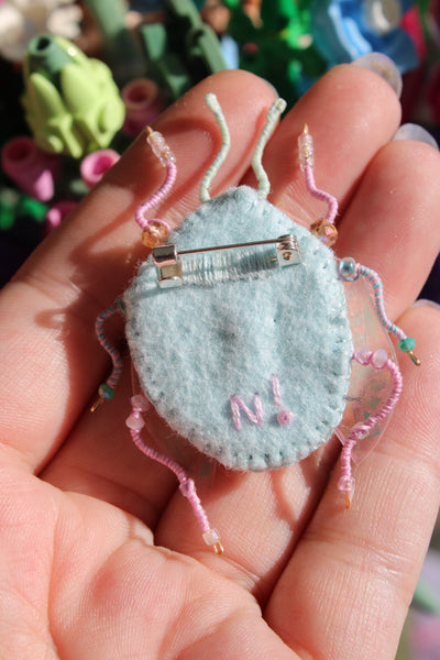 Broche scarabée "Suncatcher"
