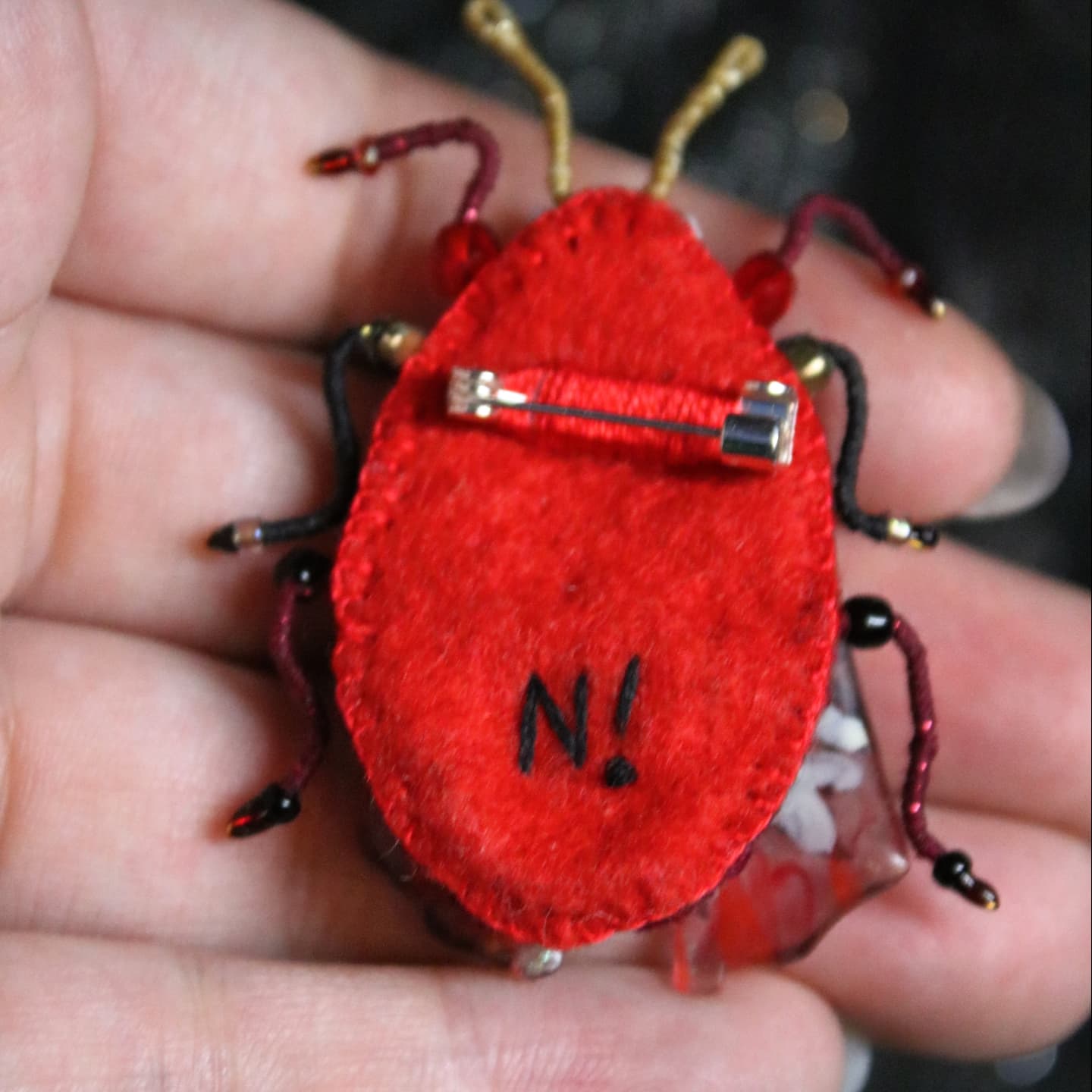 Broche scarabée " Vlad"