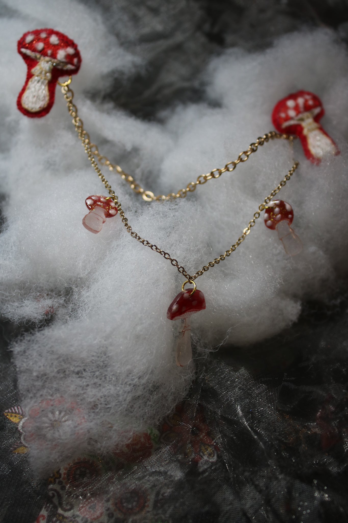 Bijou de col "moss's cutes"