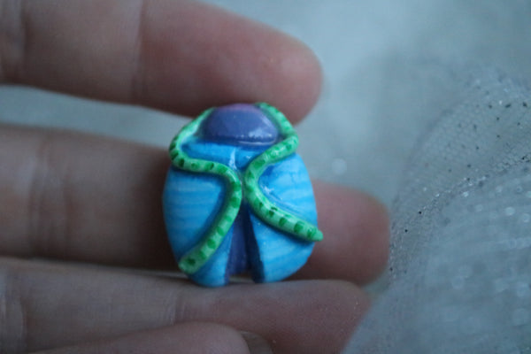 Minis spooky