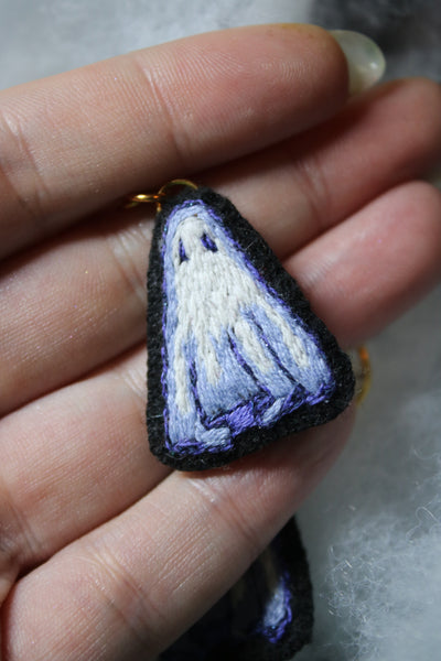 Boucles d'oreilles " fashion ghost"