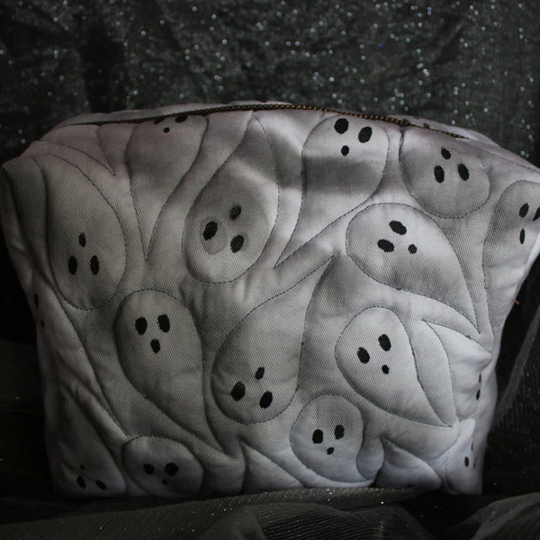 Trousse "ghost quilting ! "