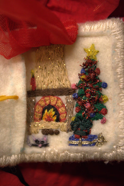 Pin's brodé "Fireplace"