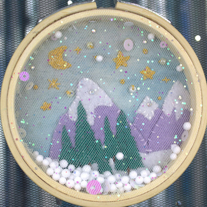 Broderie boule de neige " Winter Montain"