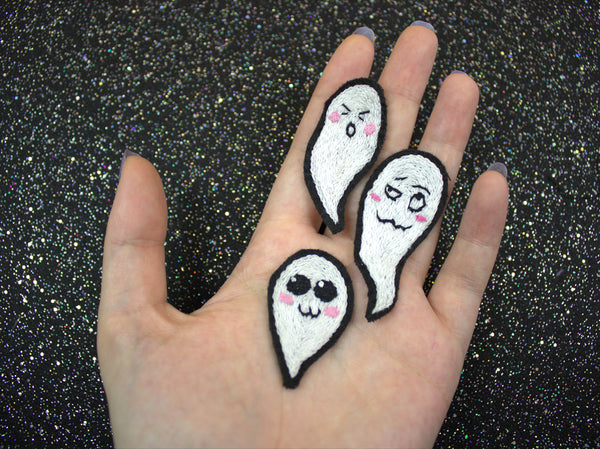 Broderie "Ghost band"