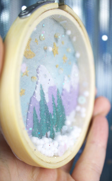 Broderie boule de neige " Winter Montain"